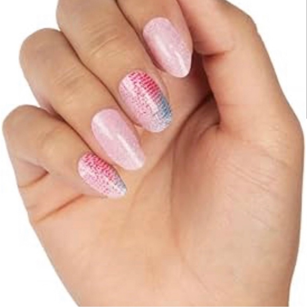Color Street Pink Iridescent Press-On Nails with Rainbow Accent “Sound Waves”